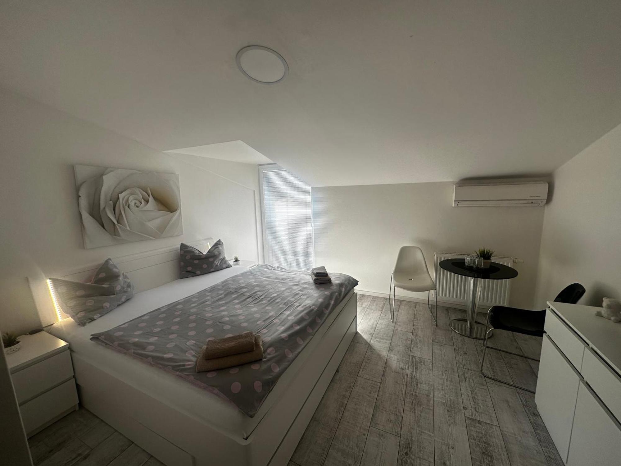 Penzion-Hutira Relax Club Handlová Eksteriør bilde